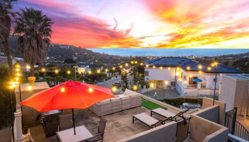 Oceanview Luxe Retreat with Rooftop - Foto 4, sunbed