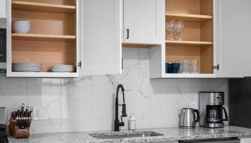 Central Lawrenceville 2 Spacious and Stylish Two Bedroom Apartment with Free Street Parking - Foto 4