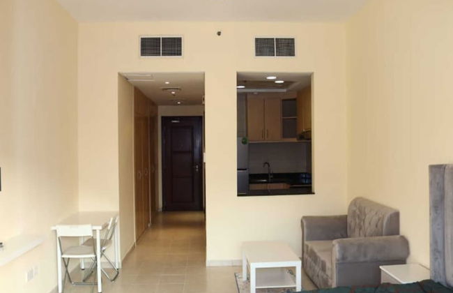 Discovery Gardens - Stunning Studio With Balcony And Free Parking - Foto 12