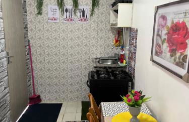 Suíte com cozinha em área nobre - Foto 13