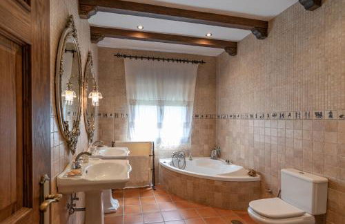 La Casa de las Flores Casa Rural - Foto 26