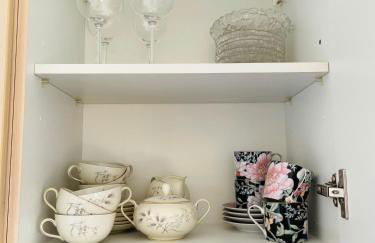 SunnyF2- EuroAiport-Basel-TrainStation-CityCenter - Photo 17