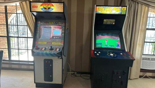Waterfront Home in Killian - Foto 3, Game Room