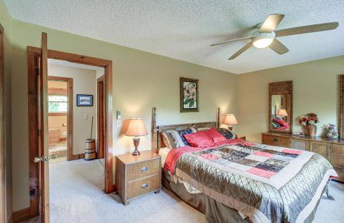 Peaceful Bluff City Retreat with Fire Pit and Grill - Foto 15