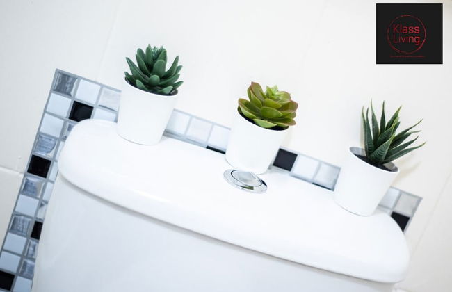 One Bedroom Apartment by Klass Living Serviced Accommodation Coatbridge - Albion Apartment with Wifi and Parking - Photo 16