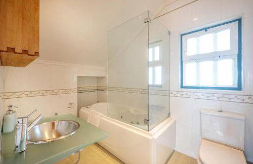 GuestReady - Sweet comfort in Lisbon - Photo 26