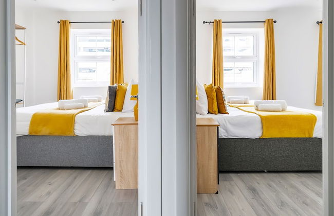 Modern Town Center Apartments Aldershot - Photo 17