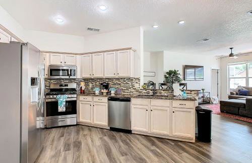 E511JA - Our Happy Place 3B/2bath - Pool & Arcade - Foto 27