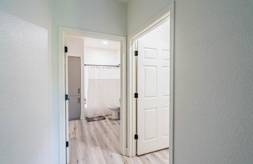 Glitzy 2BR Walk to Westgate Pool Gym WD - Foto 54