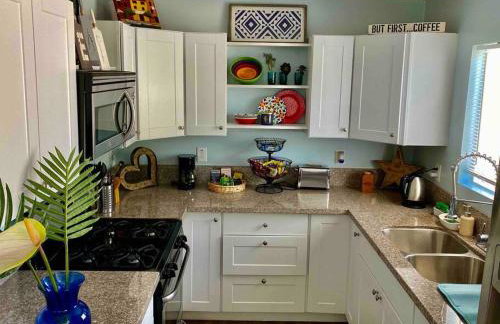 Hidden Gem LA 2bd house with dreamy backyard - Foto 9