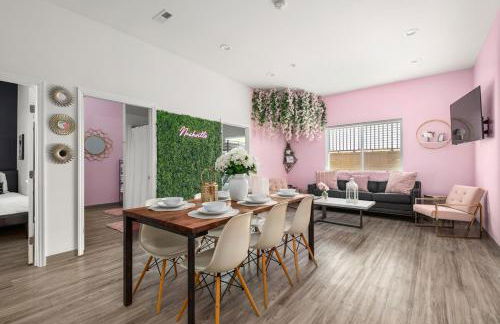 Unit 105 Stylish Condo with Free Parking and Close to Downtown - Foto 23