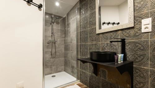 Loft 8 Chic et Cosy - WIFI - Arnage - Photo 2, towels, Shower