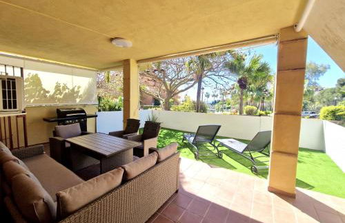 SR Reserva de Marbella 2BDR with private garden - Photo 32