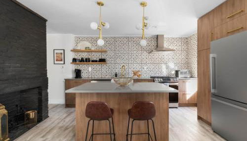 The Return - Multi-Unit Retreat - Sleeps 16 - Spa - Photo 2