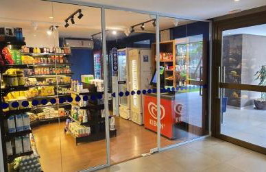 Studio Decorado Moderno ao lado Metrô Giovanni com Varanda - Acomoda até 4 pessoas - Foto 37