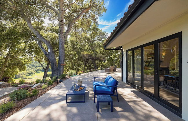 Rancho Robles by Avantstay Vineyard Villa w/ Views, Pool & Privacy - Foto 39