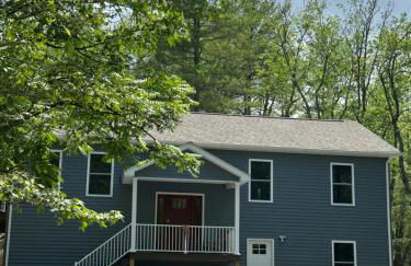 All Decked Up - wifi, view, river access, fire pit, 3 bedrooms, games, family friendly - Foto 52