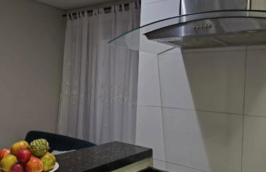 Casa Flôr, hospedagem com 3 quartos para até 8 pessoas em Samambaia Norte - Foto 8