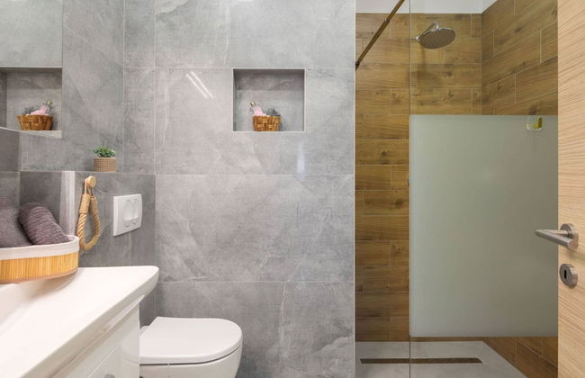 Contemporary Apartment With Terrace and Spacious Garden - Foto 13