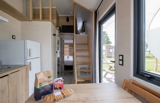 Fully Furnished Tiny House near Beach - Foto 3