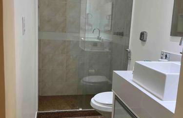 Maravilhoso Apartamento 100m da praia - Foto 17