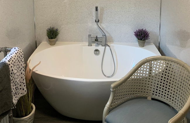 Remarkable 2-bed Cottage in Tranquil Setting - Foto 16