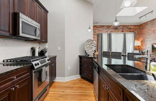 Unit 201 - The Lofts at Church St - Foto 5