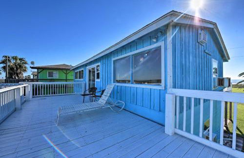 Oceanfront Sargent Beach Home with Dock! - Foto 22