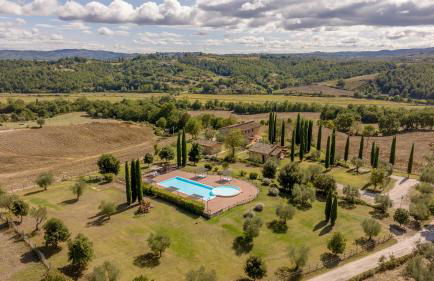 Poggiovalle Tenuta Italiana - Foto 1