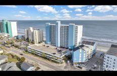 LUXURIOUS Oceanfront Condo, 1 bedroom-2 bath, Sleeps 4, indoor and outdoor pools, Waters Edge-Garden City-Murrells Inlet SC -NO PETS - Photo 3