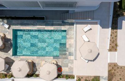 FOS Luxury Suites - Photo 6