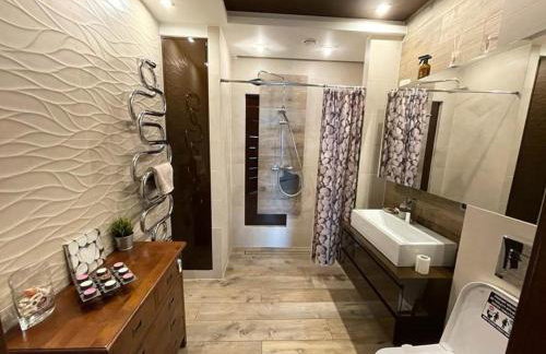 Chata pod strzechą w Beskidach - Foto 36