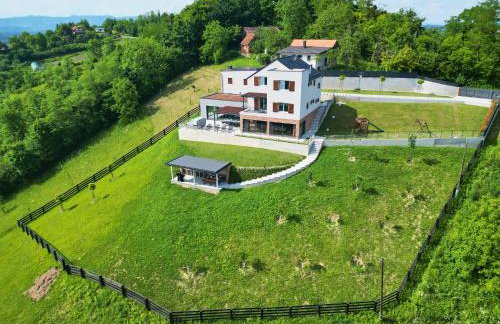 Holiday house Sunset Chalet - Indoor pool - Foto 54