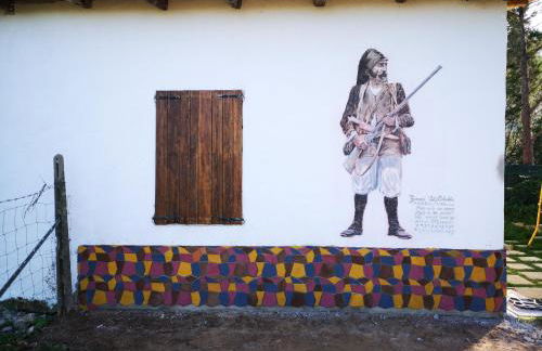 Pinnettu sardo tipica abitazione sarda in ecosistema insetti e animaletti simpatici in condivisione bagno esterno a 10metri Leggere attentamente Prima di prenotare - Foto 62