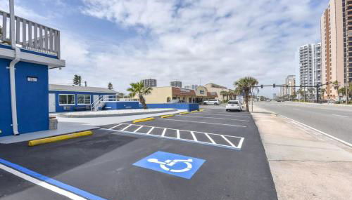 Modern King Suite #10 Steps to Daytona Beach - Foto 2