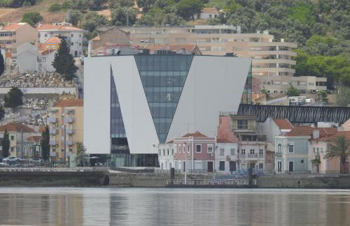 the writer's neighbor I - Foto 34