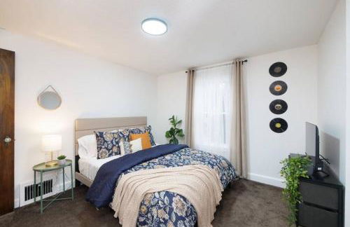 Cozy & Convenient Getaway 3BD 2BA Dog Friendly - Foto 32