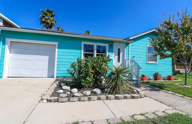 One-of-a-kind Home Near Moody Gardens - Foto 1