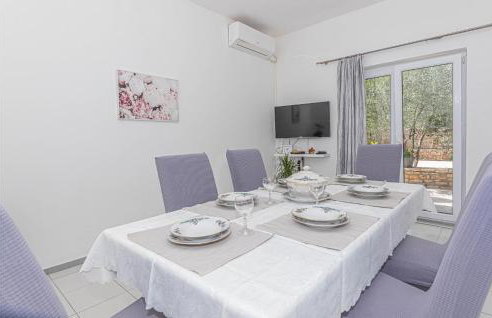 Amazing Home In Oklaj With Wifi - Foto 4