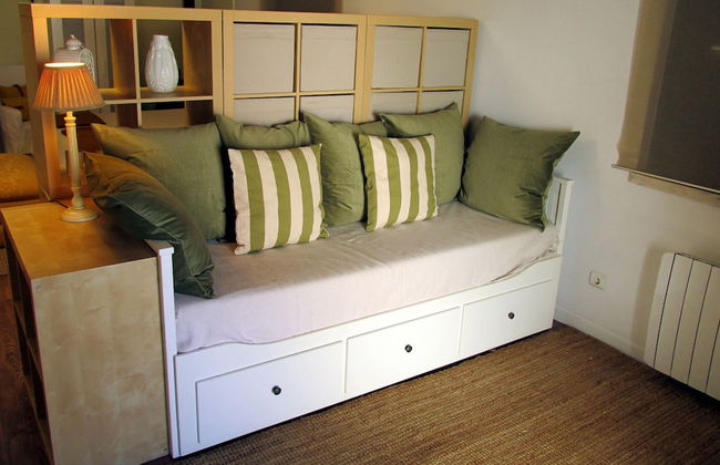 Stunning Studio in Parede, Cascais - up to 4 pax - Photo 10