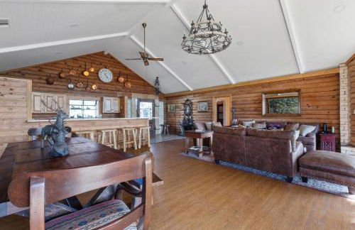 Guadalupe Bluff Log Cabin - Foto 20