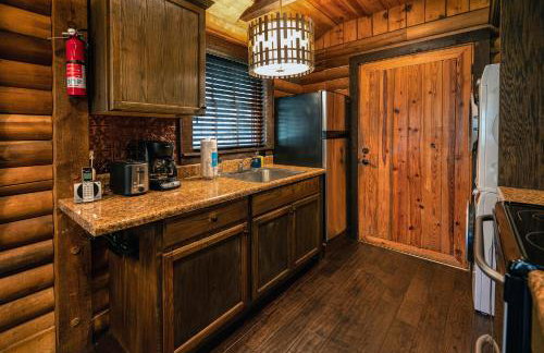 Cozy Lakefront Cabin on Lake Nantahala with Dock - Foto 18