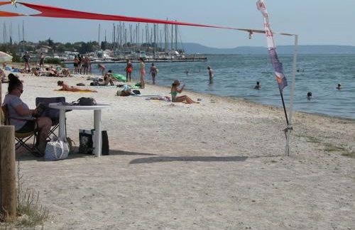 studio au pied des troglodytes, près de la plage - Foto 12