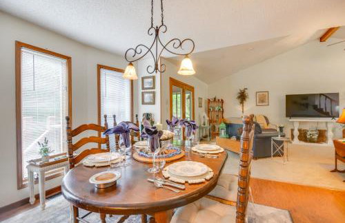 3 Mi to Dtwn Jefferson City Family Home with Deck - Foto 6