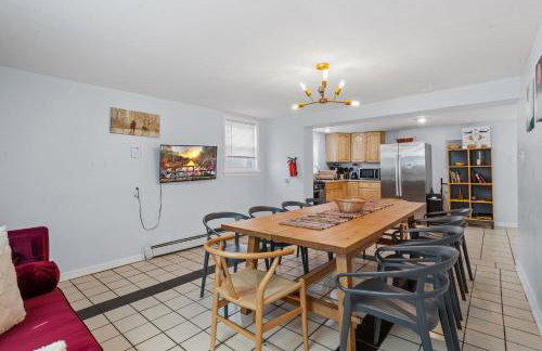 9 Bedroom, 14 Beds House Great for Big Groups Near Boardwalk, Tropicana - Foto 3