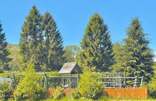 Tranquil Cabin Retreat- Sleeps 2 Parking - Foto 10