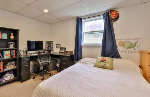 Hot Tub Pool & Pond - Catskills Family Escape - Foto 25