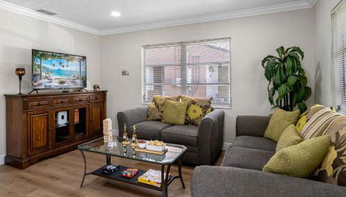 Stunning Tampa Stay Prime Location & Comfort! - Foto 2