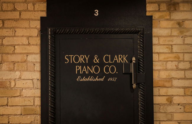 Waterfront 2BDR Condo in Grand Haven 110 - Foto 37