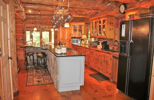 The Kresge Kabin - Authentic Grand Log Cabin. - Foto 25